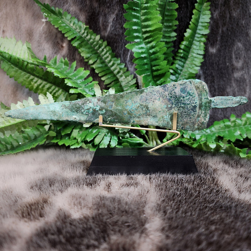 Ancient Luristan Dagger H