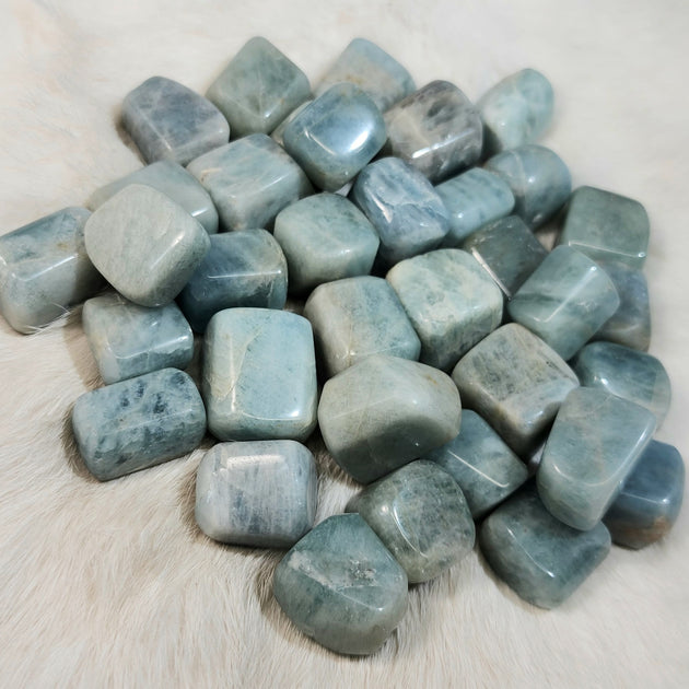 Aquamarine Crystals, Tumbled | SkullStore Inc.