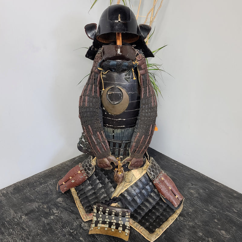 Samurai Suit of Armour B (1800s)