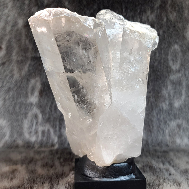 Brazilian Quartz Crystal XL, B (7")