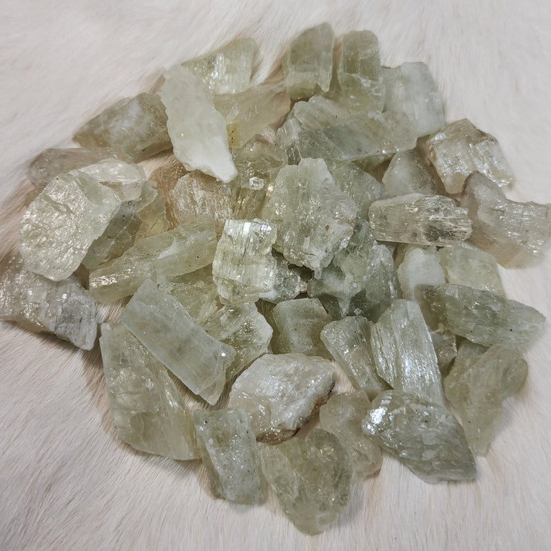 Green Hiddenite Crystals (.75-1")