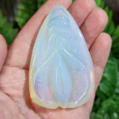 Feminine Worry Stones (Opalite)