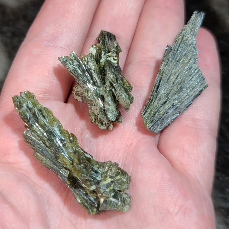 Epidote (Peru)