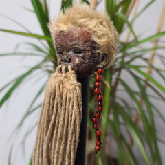 Shrunken Head, Blonde