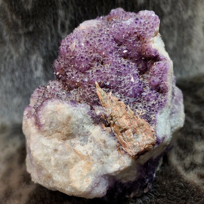Amethyst Crystals, Thunder Bay A (6")